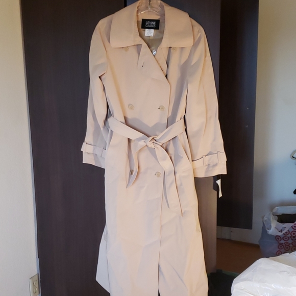 Levine Classics Trench Coat - Picture 1 of 4